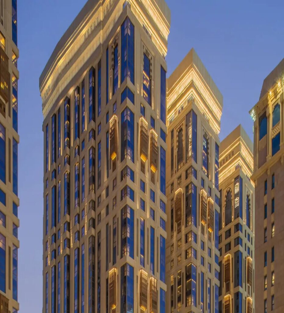 Hyatt-Regency-Makkah-P003-Exterior.16x9.jpg