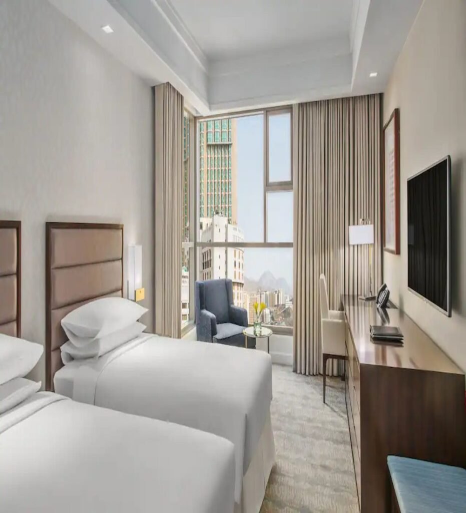 Hyatt-Regency-Makkah-P013-Twin-Room.16x9.jpg